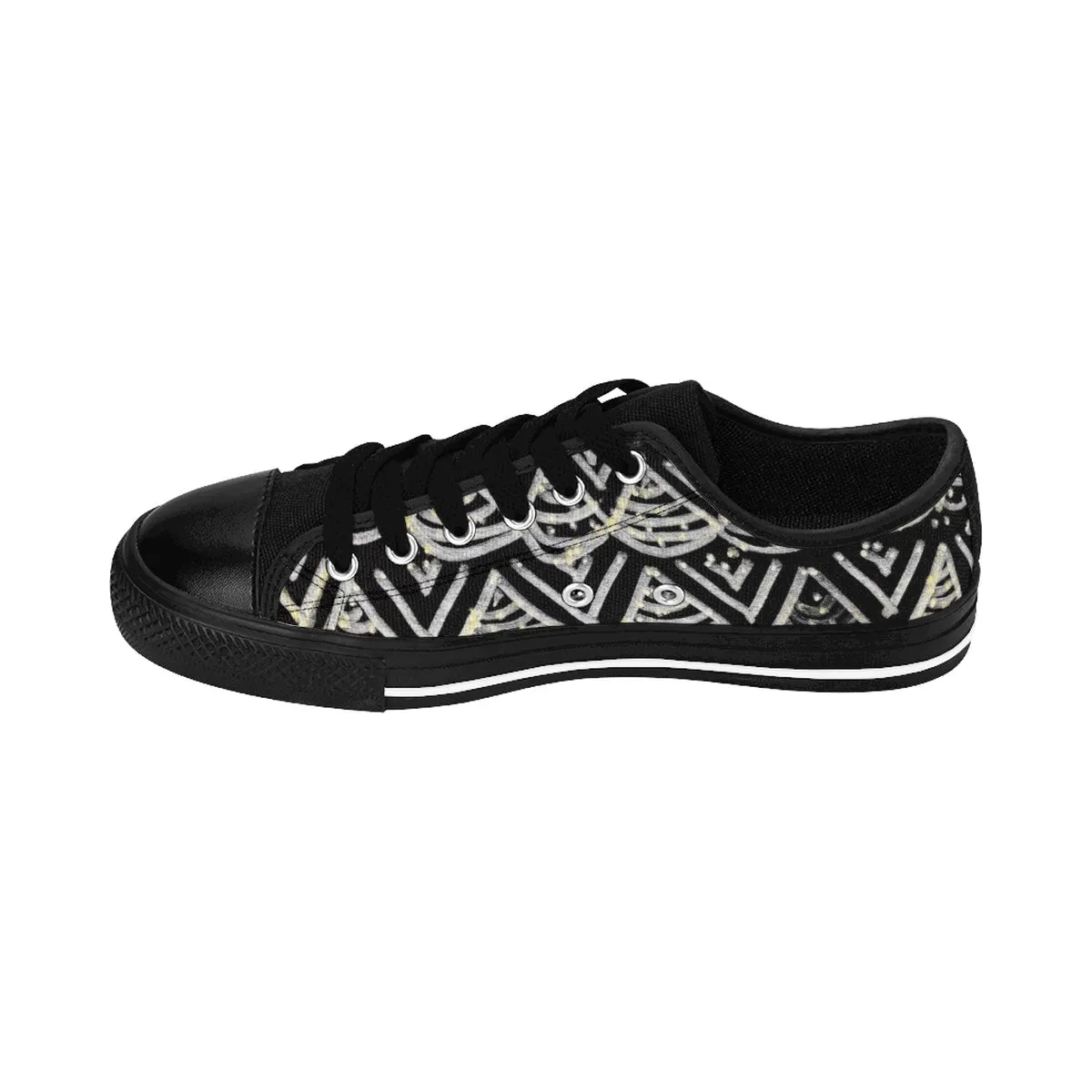 Black Chevron Men's Low Tops, Premium Men's Nylon Canvas Tennis Fashion Sneakers